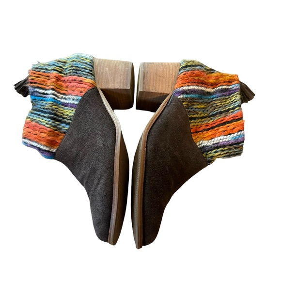 *Women’s Toms Size 10 “Leila Chocolate Suede Multi Textile” Heeled Booties - Picture 8 of 13